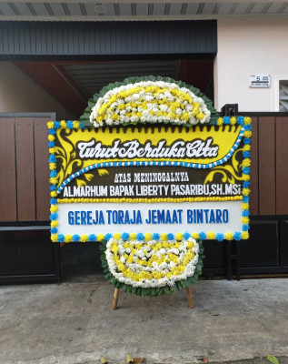 Papan Bunga Duka di Muntung